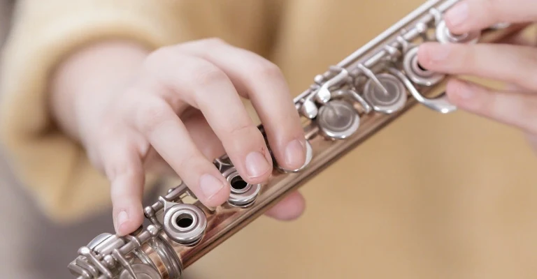 finger position on flute